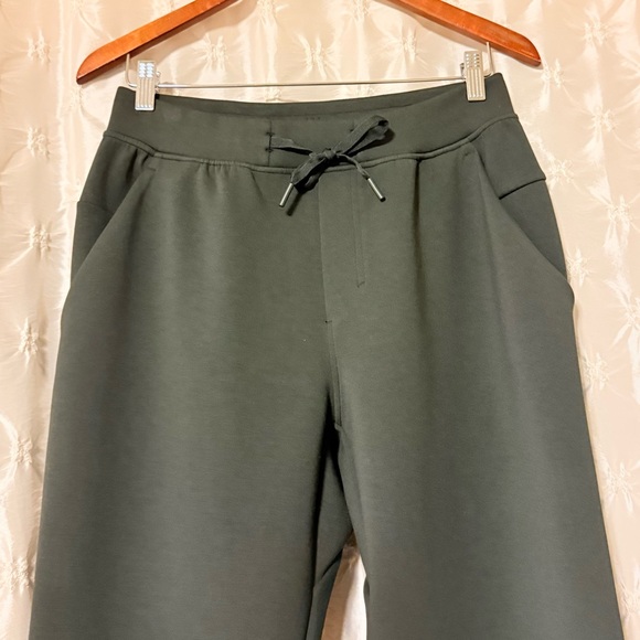 Lululemon Smooth Spacer Joggers Grey Sage Green Men’s Pants - Picture 6 of 13